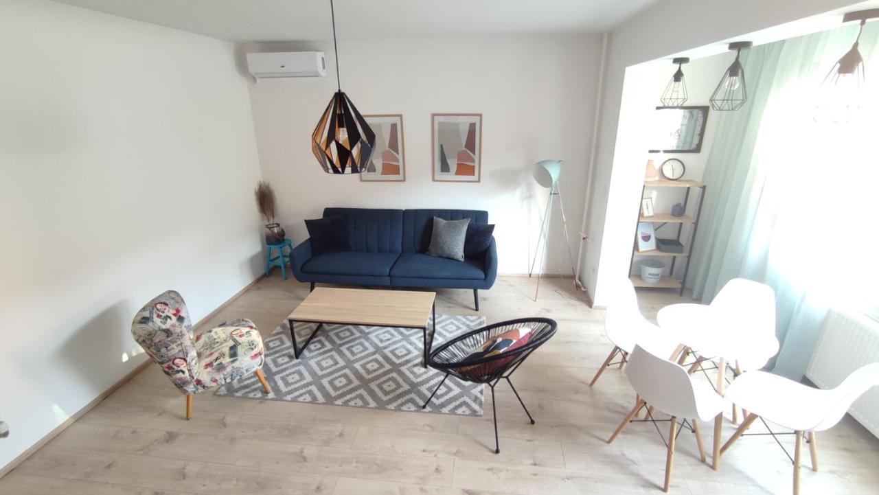 Apartman Lena Apartment Tuzla Ngoại thất bức ảnh